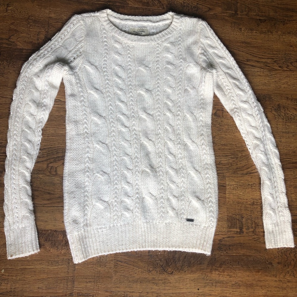 Off White Abercrombie and Fitch sweater